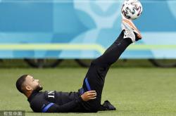 B体育体育网站-荷兰豪胜，力压对手取得小组第一