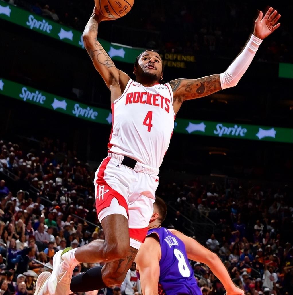 火箭客场大胜太阳，保持不败纪录