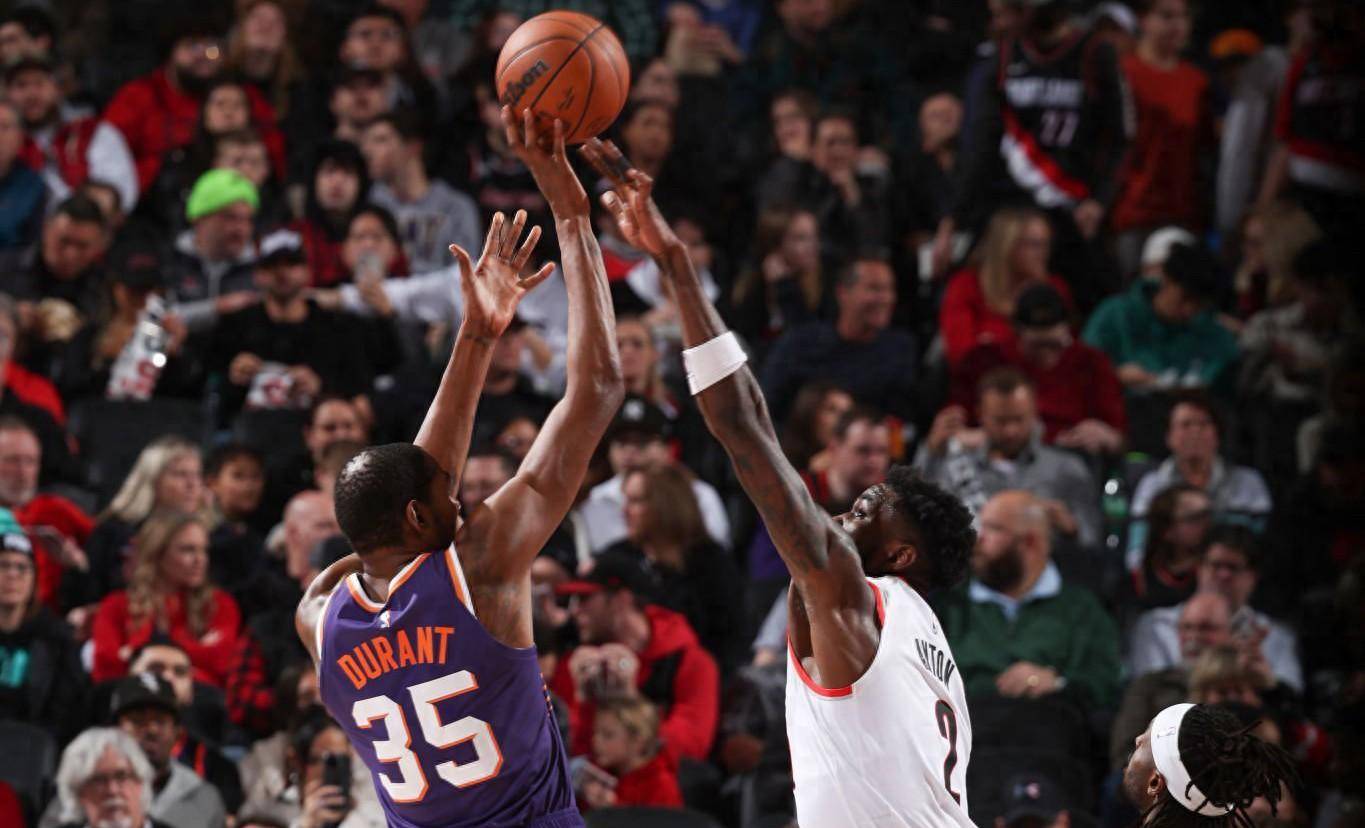 开拓者逆转太阳,利拉德砍下绝杀三分球 开拓者逆转太阳,利拉德砍下绝杀三分球