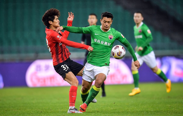 上港战术调整成功，斩获关键三分的简单介绍